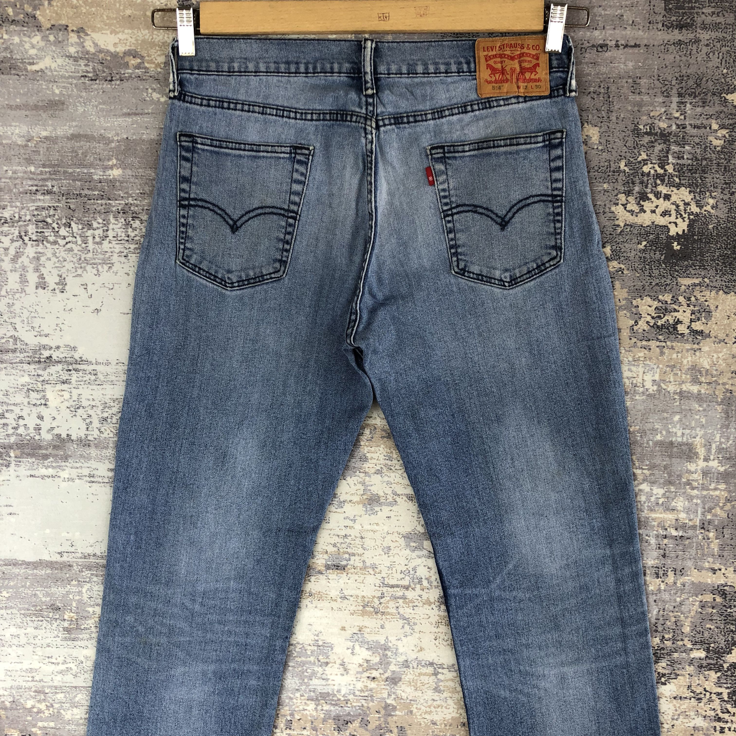 Levi's Vintage Levis Light Wash Jeans Levi's Faded Blue Denim Size US 30 / EU 46 - 4 Thumbnail