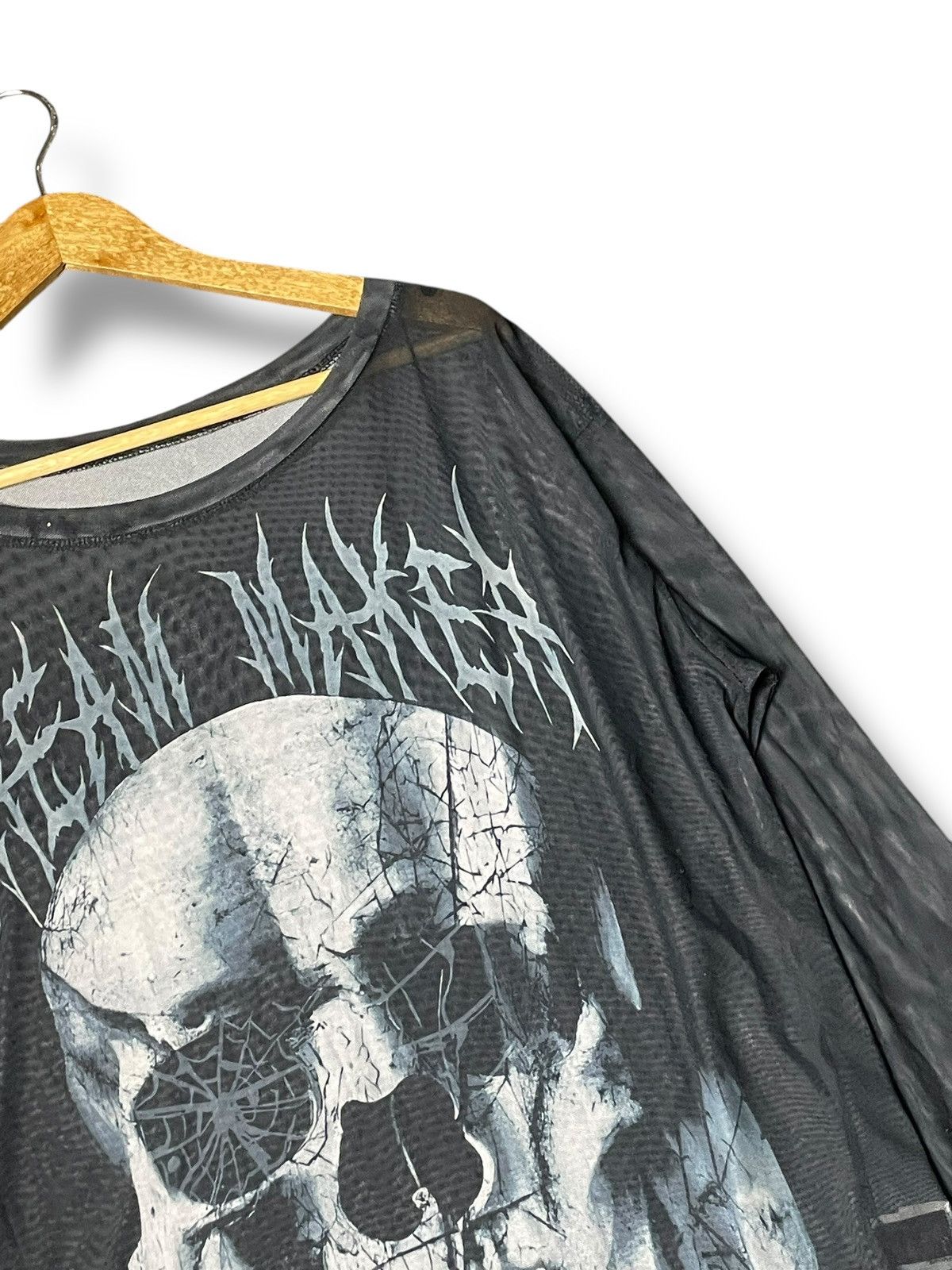 Other ROMWE Dream Maker Punk Skull Graphic Mesh Top (76) Size US M / EU 48-50 / 2 - 2 Thumbnail