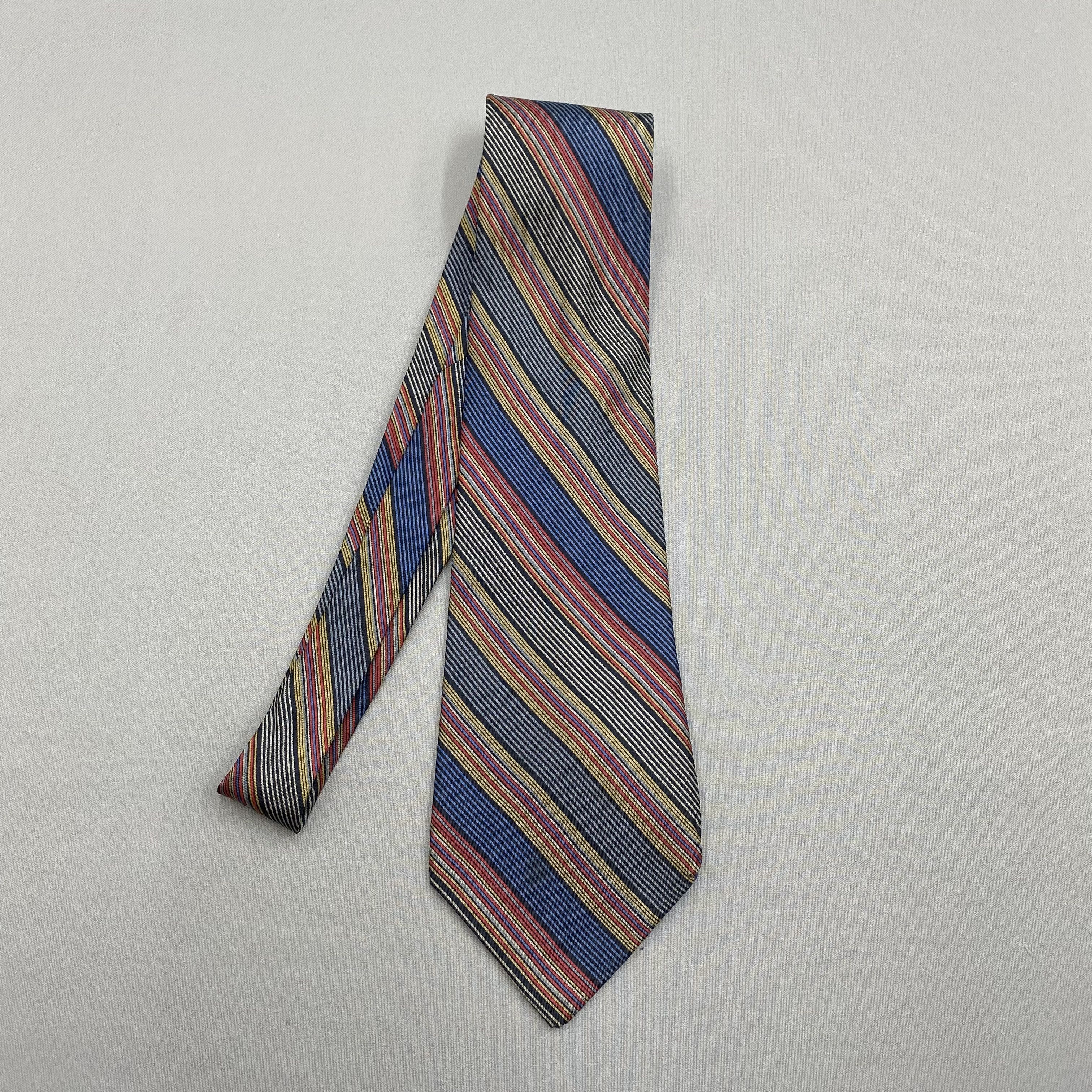 Japanese Brand Vintage Yves Saint Laurent SILK Necktie Cravate Pure Silk Size ONE SIZE - 4 Thumbnail