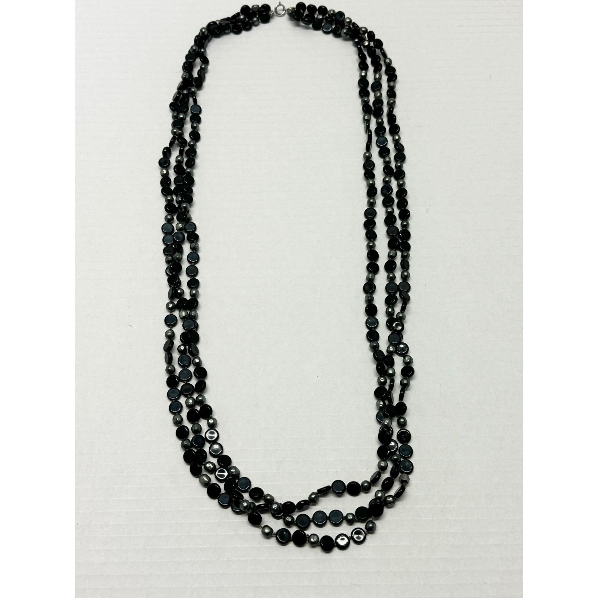 Vintage Vintage black multi strand glass beaded necklace Size ONE SIZE - 3 Thumbnail