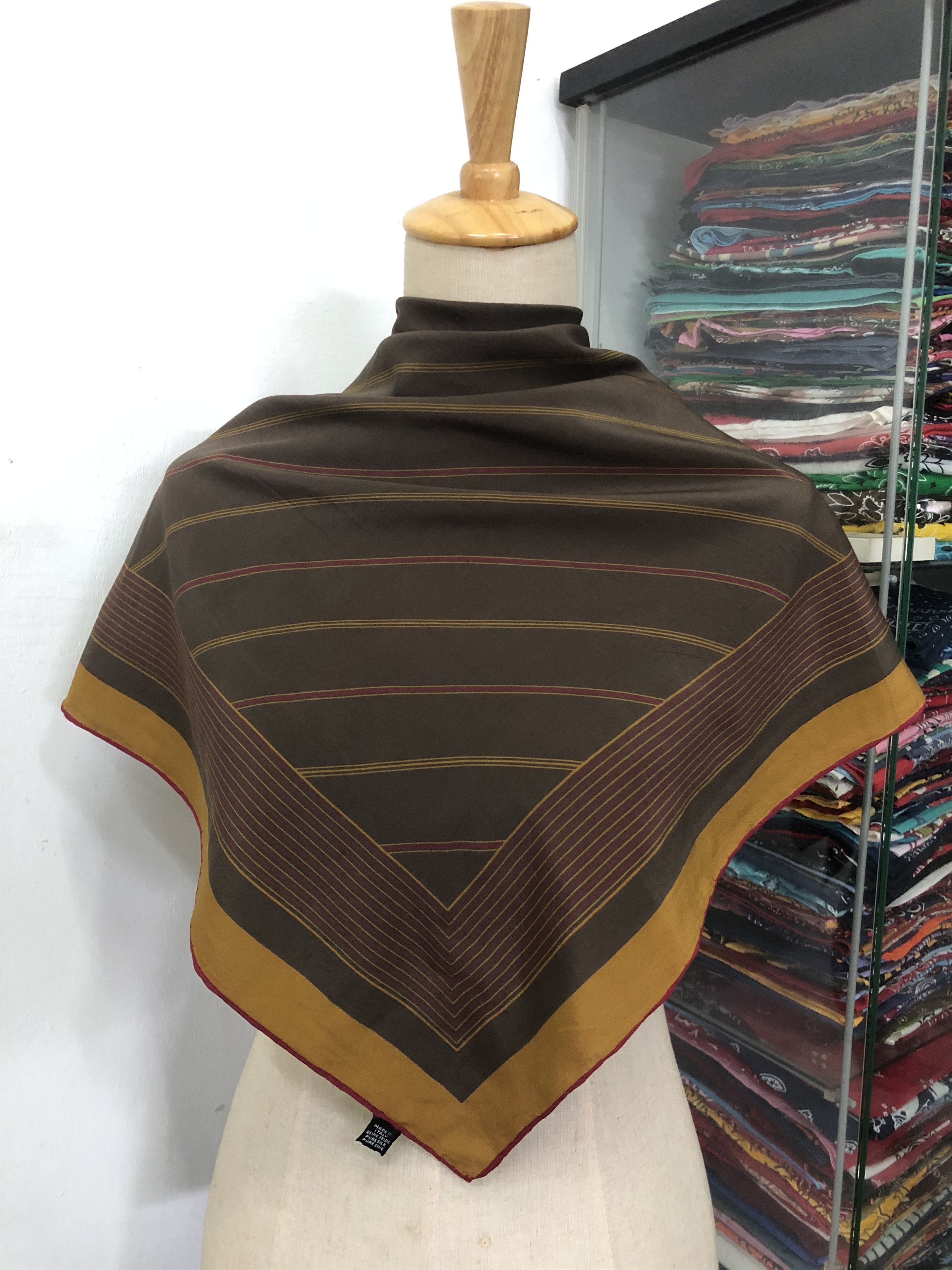 Lancel × Vintage Vintage Lancel Silk Scarf Size ONE SIZE - 1 Thumbnail