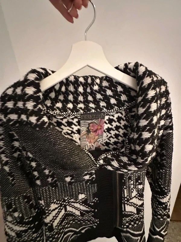 Desigual Desigul desiqual s small jumper sweater black Size S / US 4 / IT 40 - 6 Thumbnail