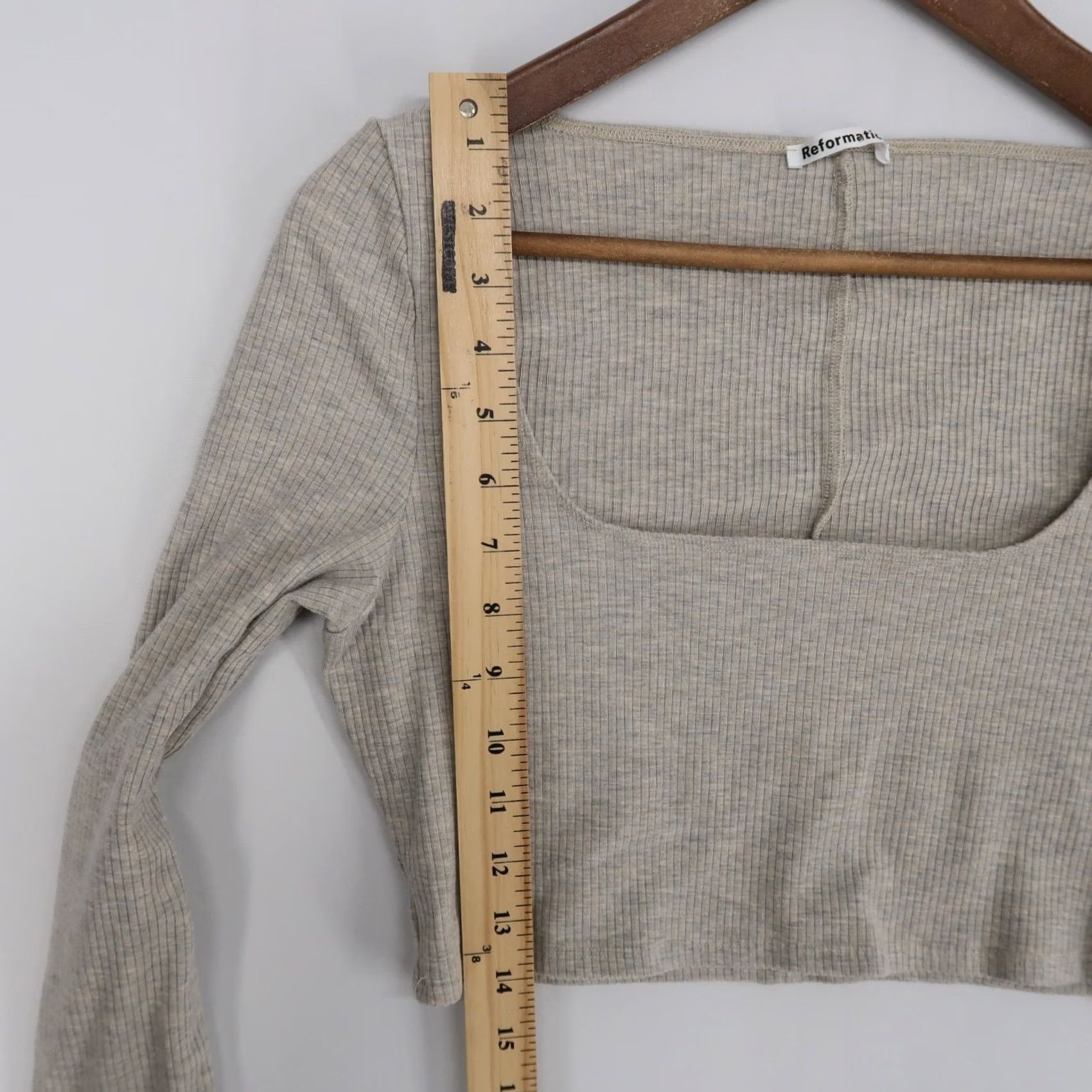 Reformation Reformation Shirt Womens XL Beige Heather Cropped Long Sleeve Square Neck Shirt Size XL / US 12-14 / IT 48-50 - 4 Thumbnail