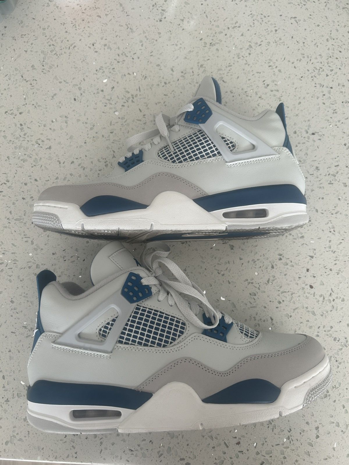 Jordan Brand Jordan 4 Military Blue 2024 Size US 9.5 / EU 42-43 - 2 Thumbnail