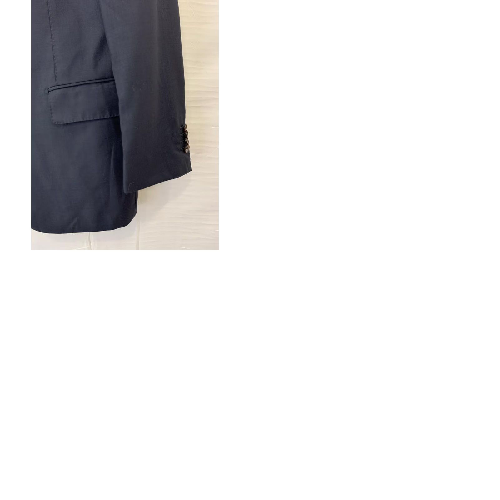 Suitsupply SuitSupply Lazio Blazer Navy Wool 38S Short Men’s Blazer Jacket United States 38S Navy Wool Lazio 2 Piece Vintage? Size US 38 / EU 54 - 9 Thumbnail