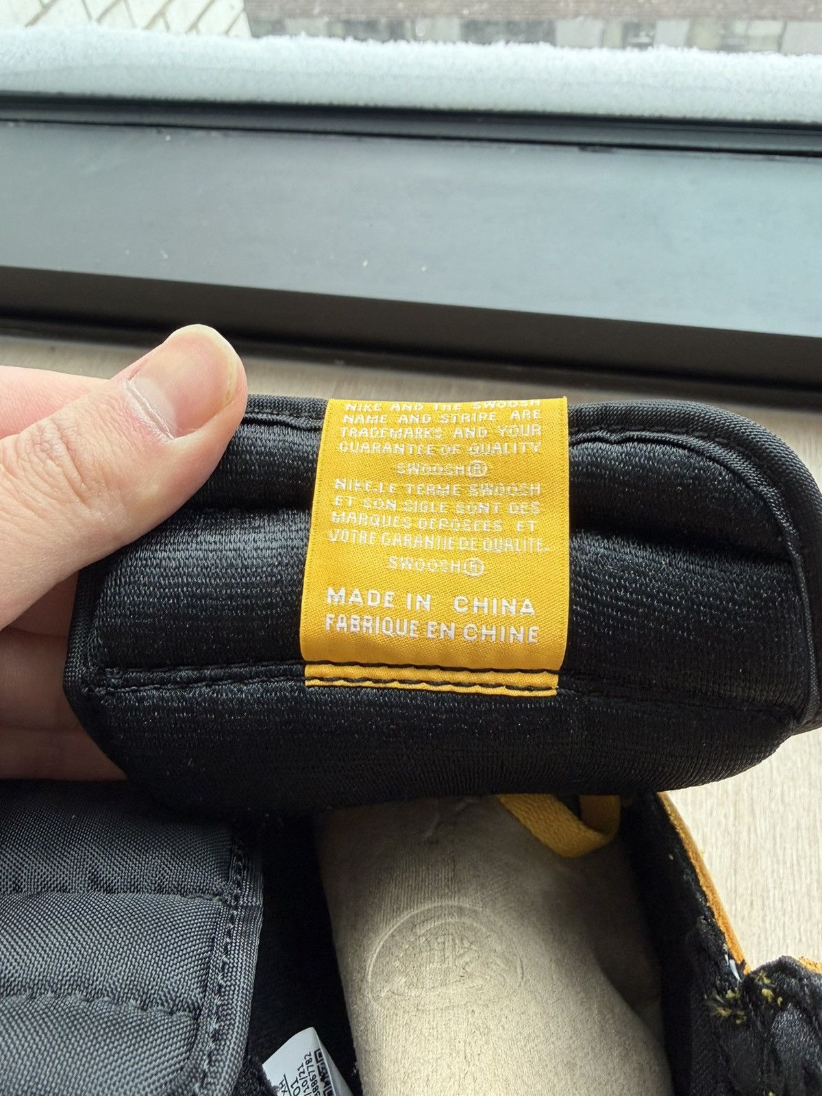 Jordan Brand Jordan 1 Pollen 6Y Size US 7.5 / IT 37.5 - 8 Thumbnail