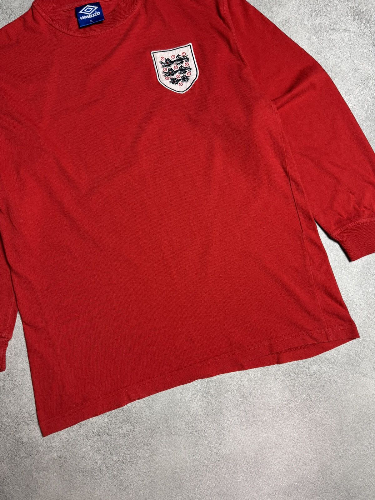 Umbro England 1990s Retro Football Soccer Shirt Long Sleeve Umbro Size US XL / EU 56 / 4 - 4 Thumbnail