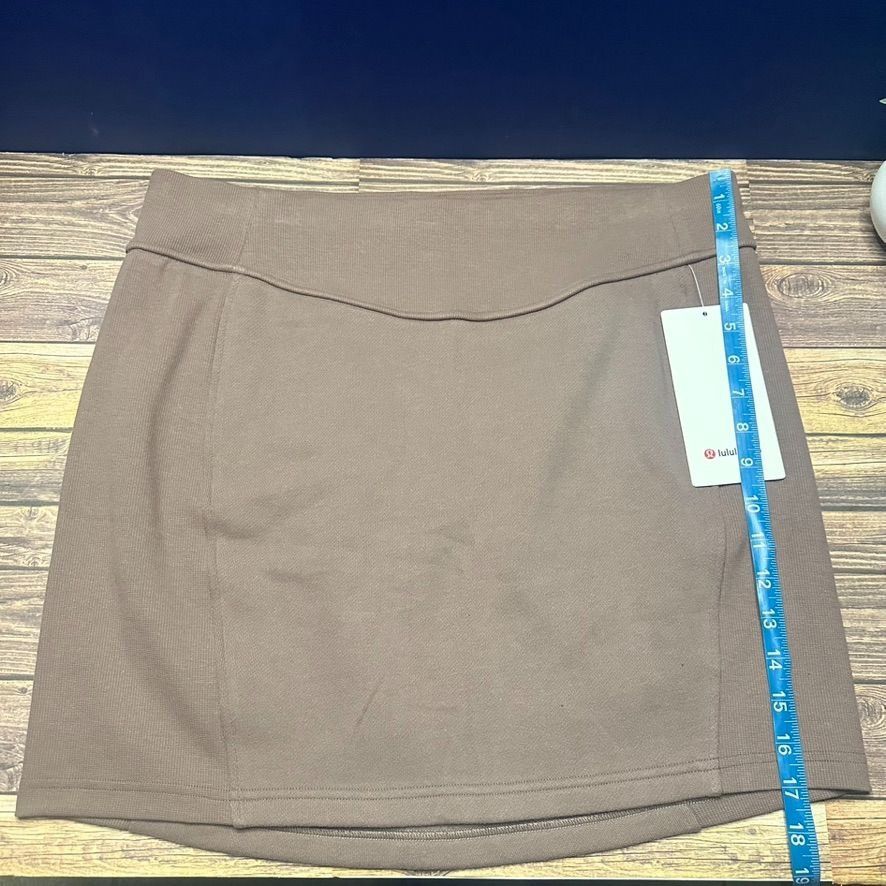Lululemon Lululemon Scuba High Rise Mini Skirt NWT XL (TPTC) LW8ALSS Size 34" / US 12 / IT 48 - 5 Thumbnail
