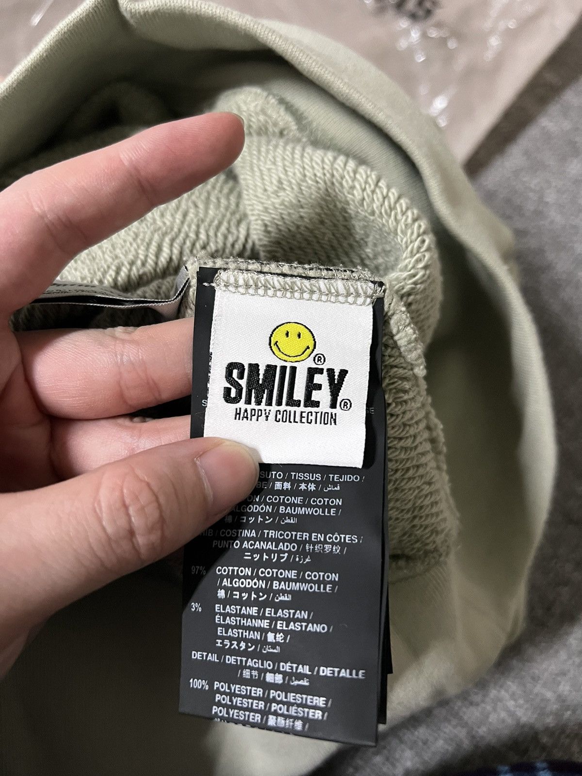 Palm Angels 「retail💲595」Brand new palm angels x smiley juggler crewneck Size US XL / EU 56 / 4 - 11 Thumbnail