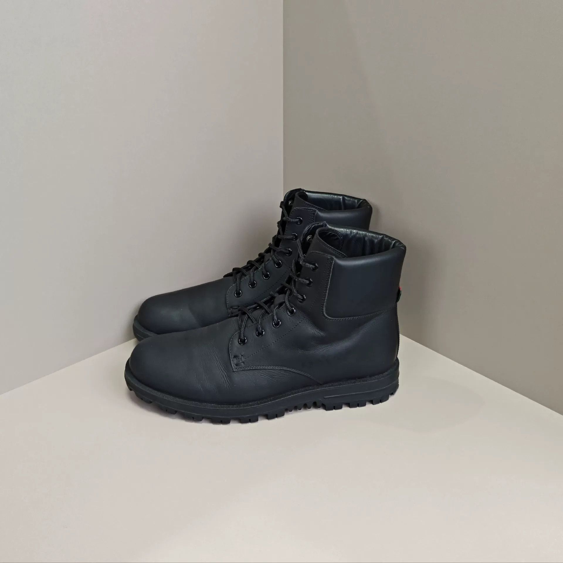Gucci Gucci Leather Boots 9 Men Size US 9 / EU 42 - 1 Thumbnail