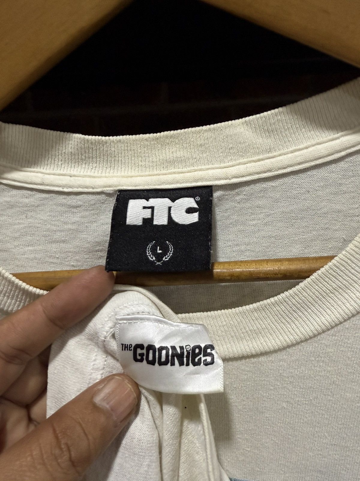 FTC Vintage FTC Skateboard X The Goonies Movie Faded Tee Size US L / EU 52-54 / 3 - 6 Thumbnail