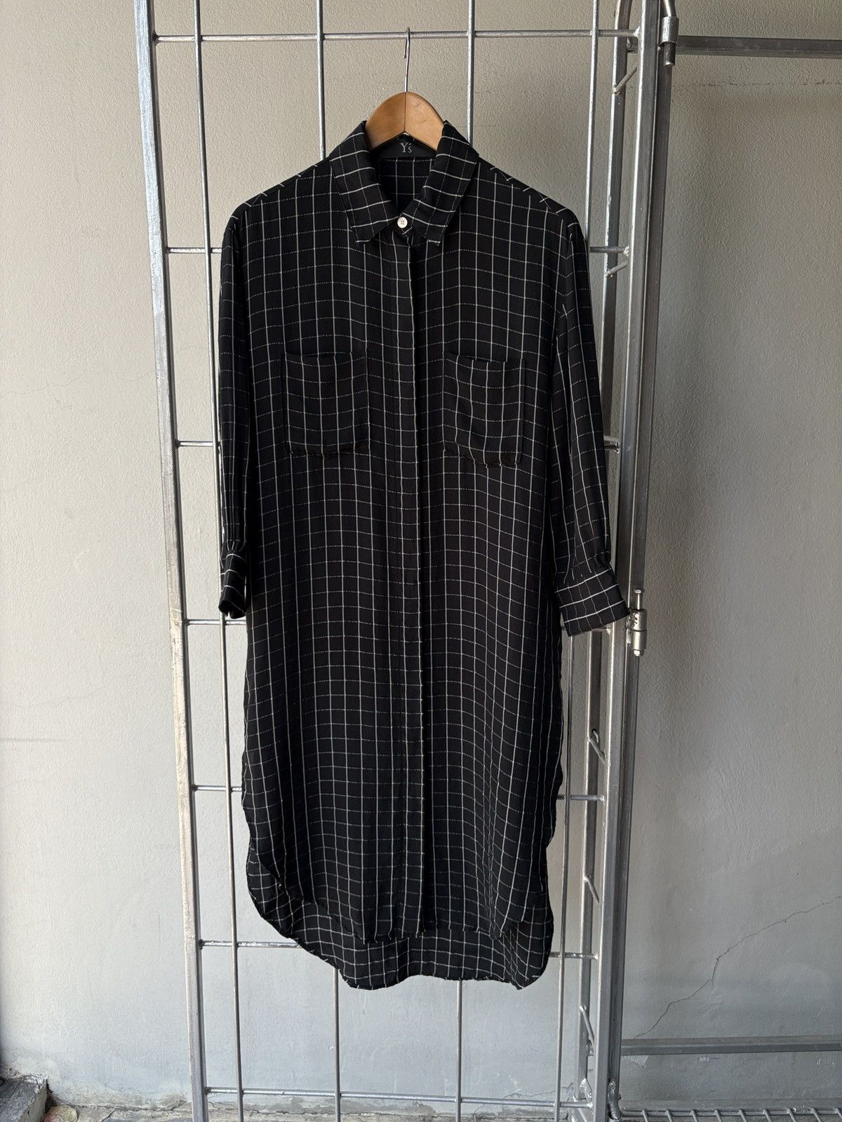 Y's × Yohji Yamamoto Y's Yohji Yamamoto grid black shirt dress. Size XS / US 0-2 / IT 36-38 - 1 Thumbnail