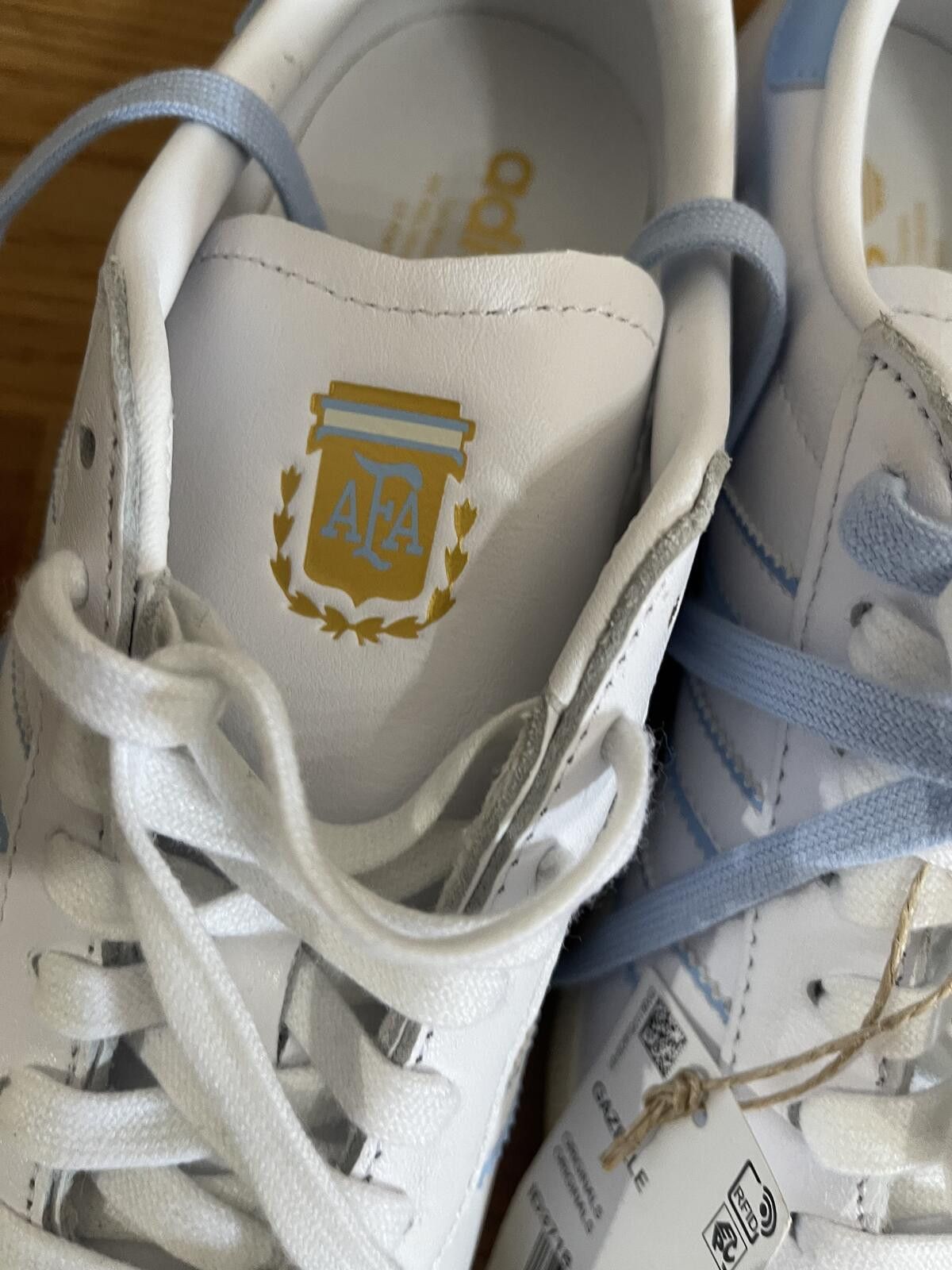 Adidas Adidas Gazelle Argentina White and Light Blue Sneakers Size US 8 / EU 41 - 3 Thumbnail