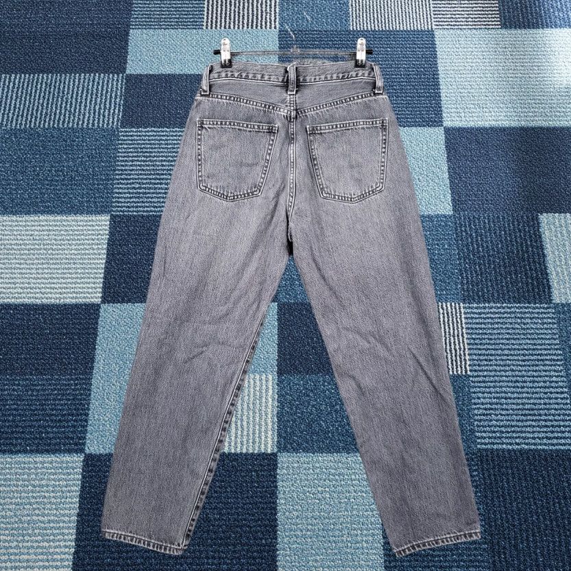 Uniqlo Uniqlo Womens Jeans Gray Mid Rise Tapered Leg Denim Zip Fly Size 23 Size 40" / US 18 - 1 Thumbnail