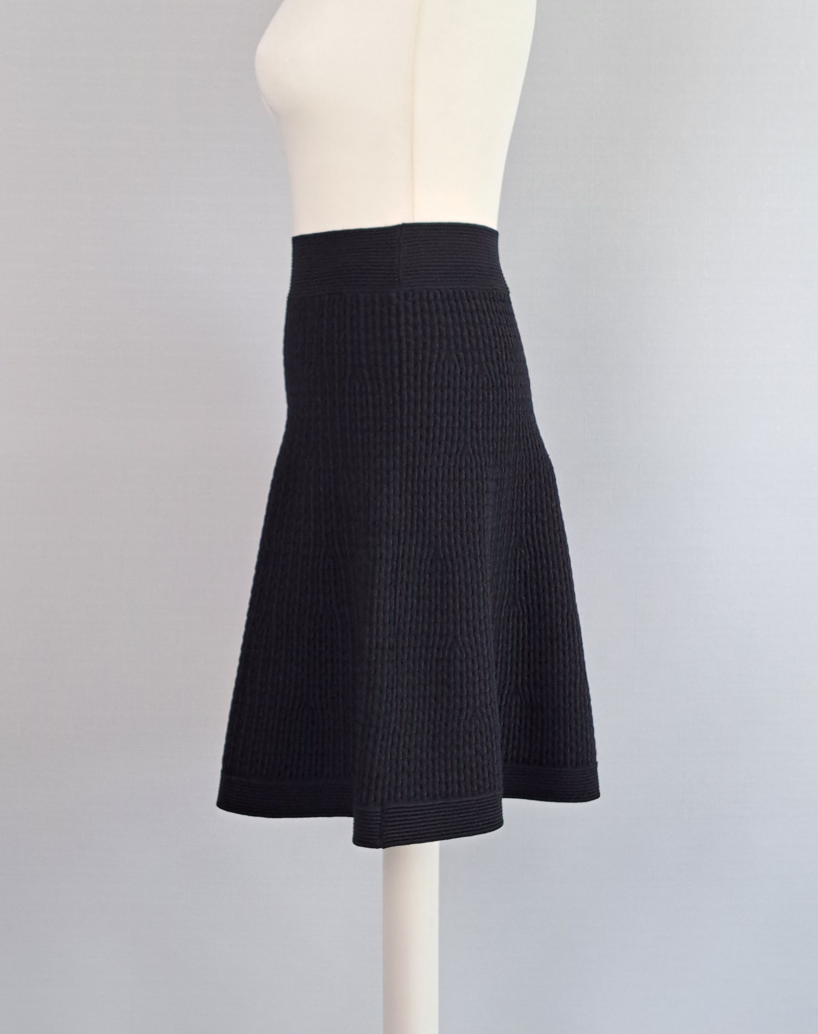 Sandro Sandro black skirt. Size 1. Size 25" / US 0 / IT 36 - 2 Thumbnail