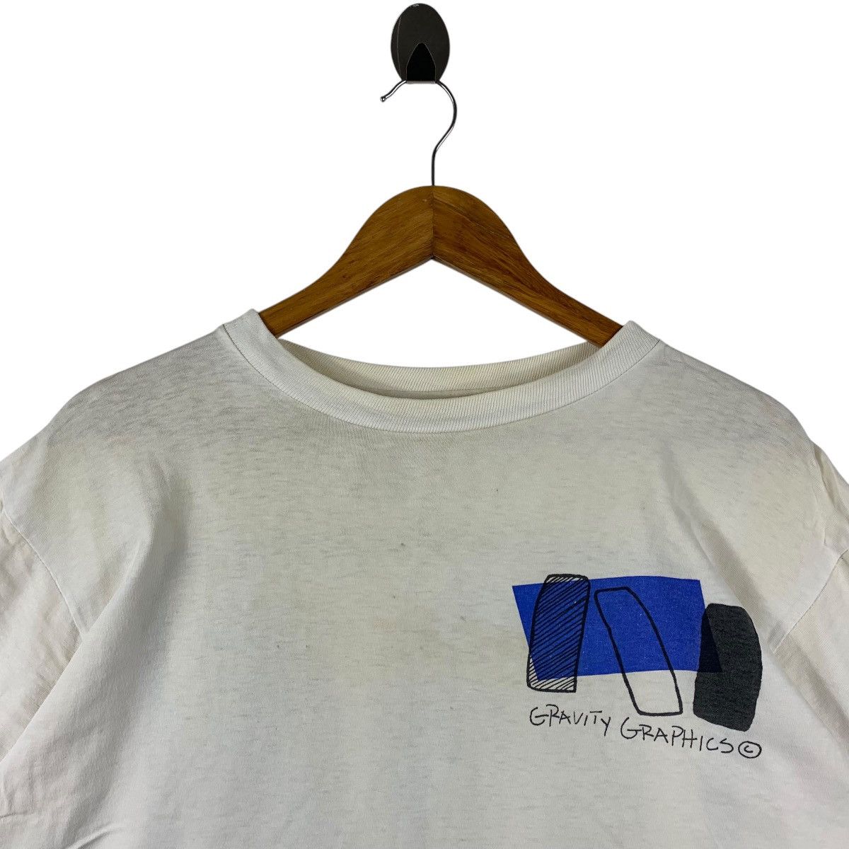 Other Vintage GRAVITY GRAPHICS Back hit art tee Size US L / EU 52-54 / 3 - 3 Thumbnail
