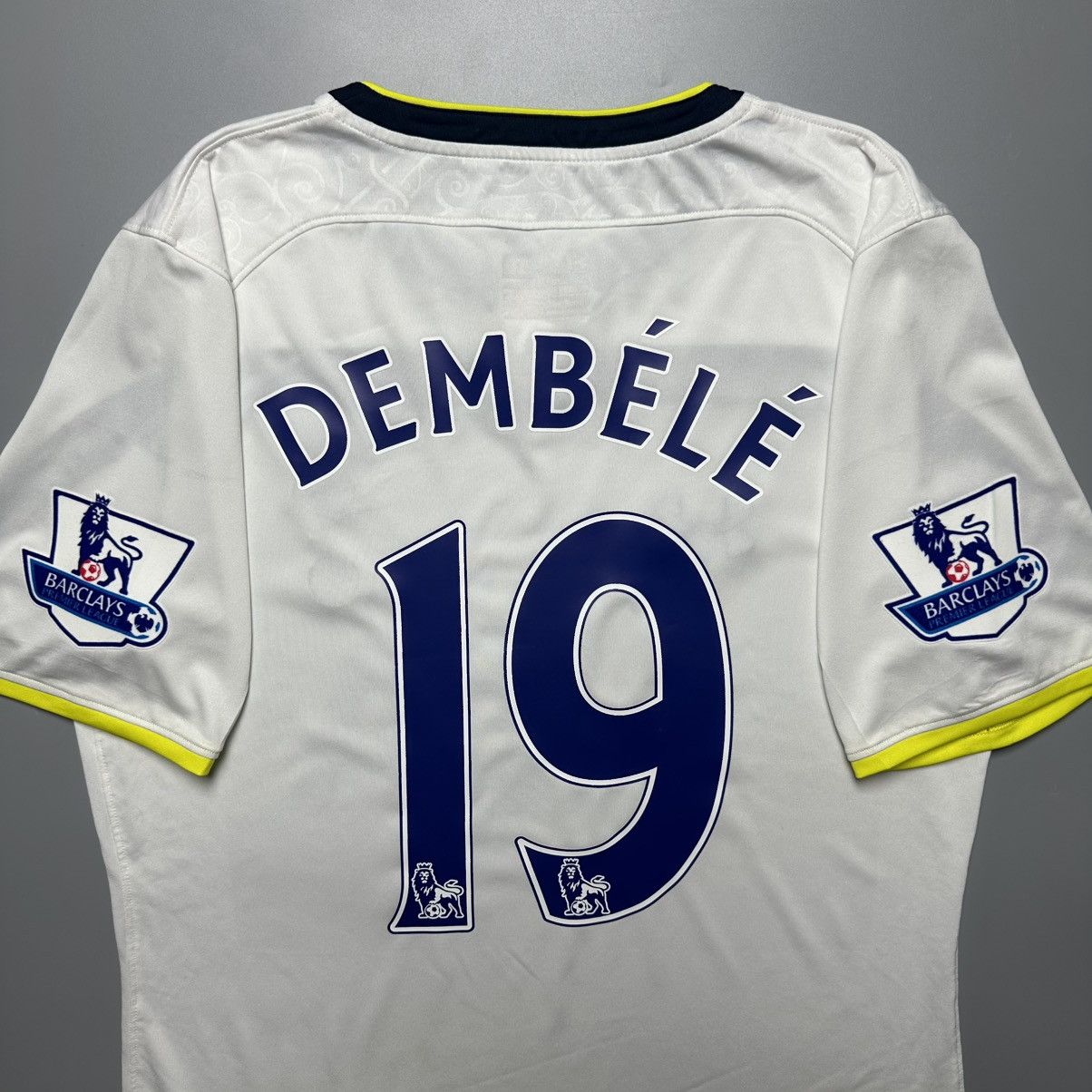 Under Armour TOTTENHAM UNDER ARMOUR 2014/2015 FOOTBALL JERSEY #19 DEMBELE Size US L / EU 52-54 / 3 - 11 Thumbnail