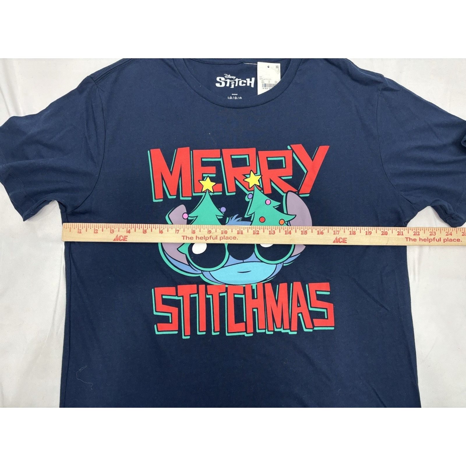 Disney NWT Disney Lilo & Stitch Short Sleeve Crewneck T-Shirt Large Size US S / EU 44-46 / 1 - 4 Thumbnail
