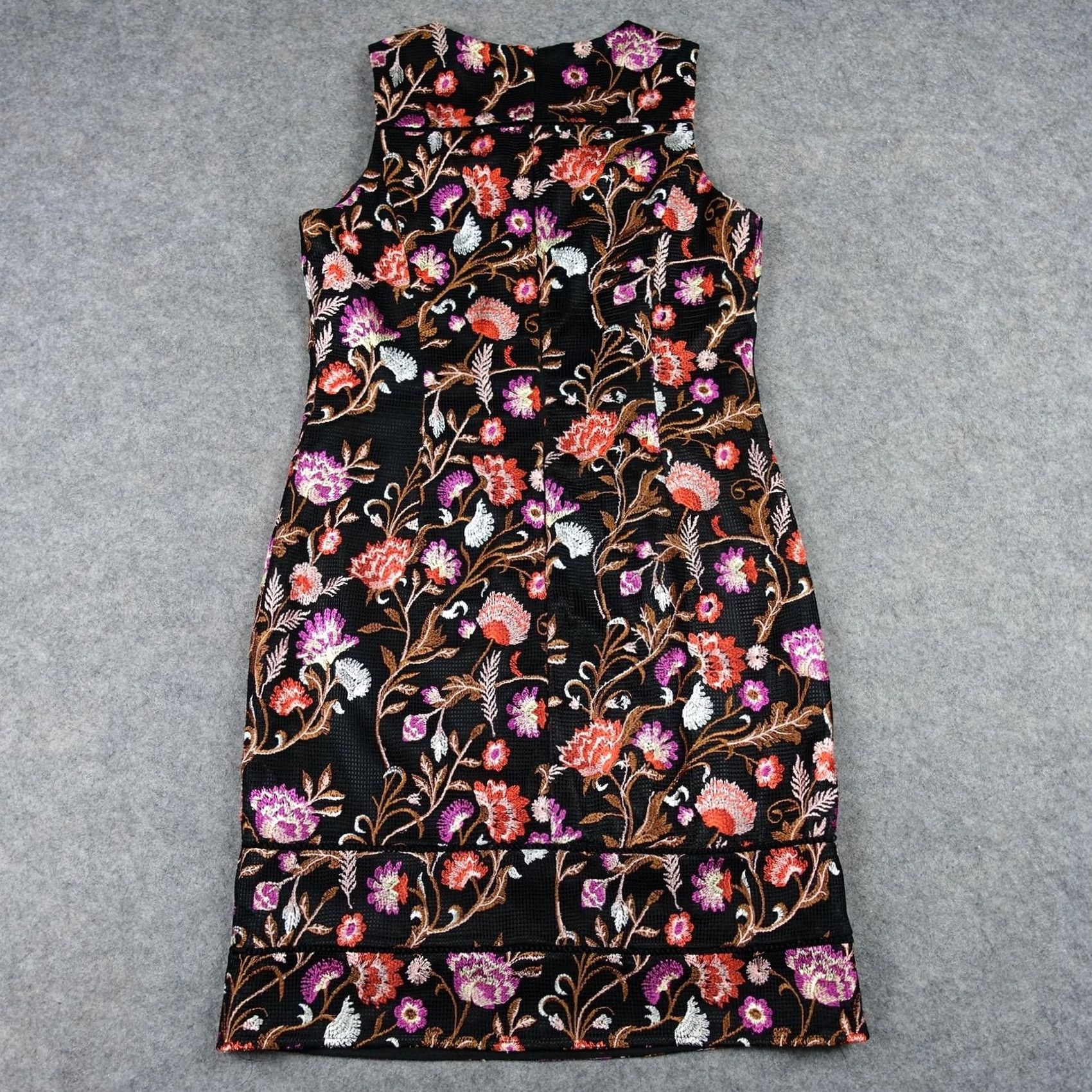 White House Black Market White House Black Market Dress Womens 8 Black Floral Jacquard Sheath Knee Length Size M / US 6-8 / IT 42-44 - 7 Thumbnail