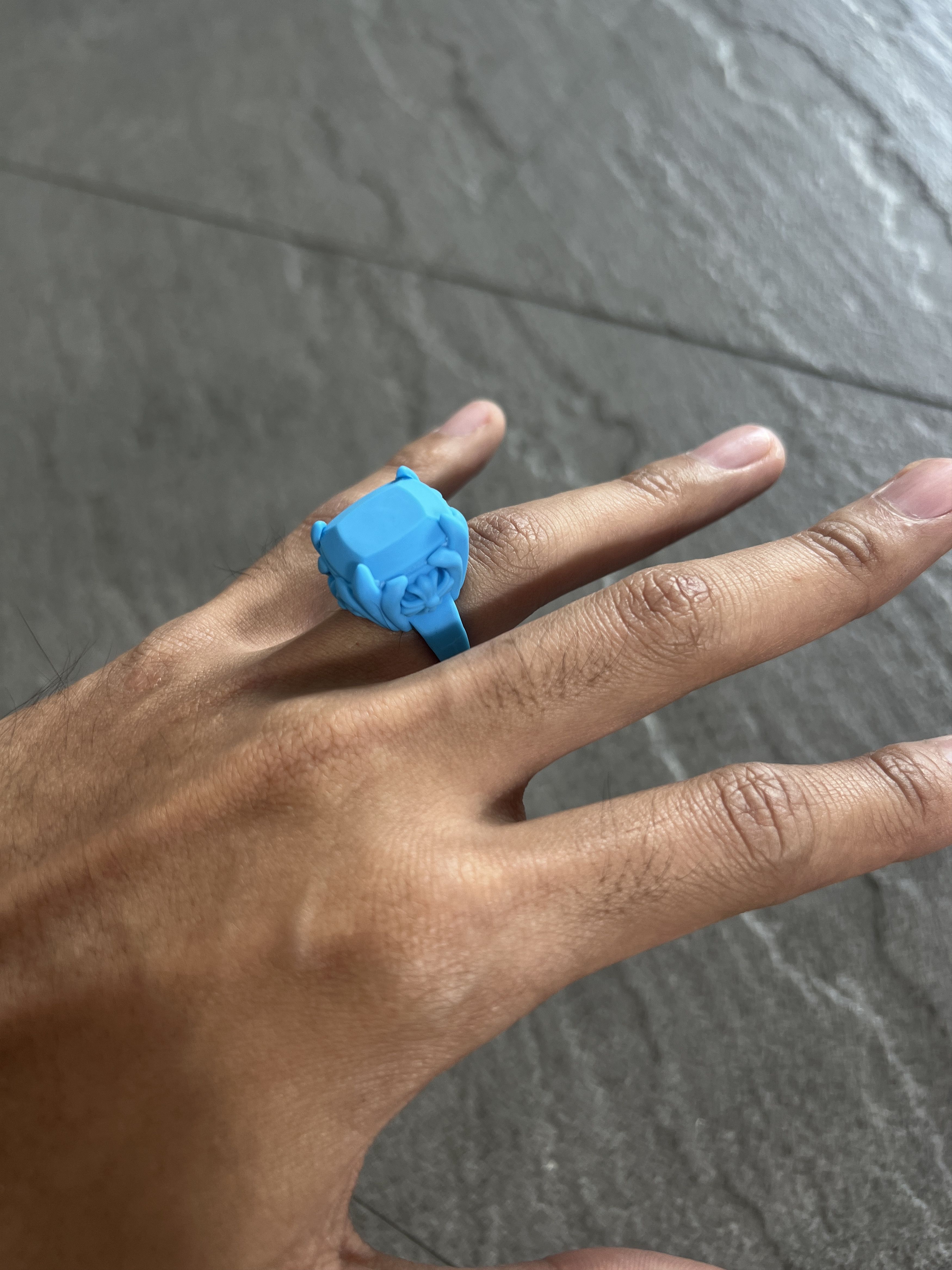 Chrome Hearts Chrome Hearts Blue Signet Cross Ring 2022 Size ONE SIZE - 1 Thumbnail