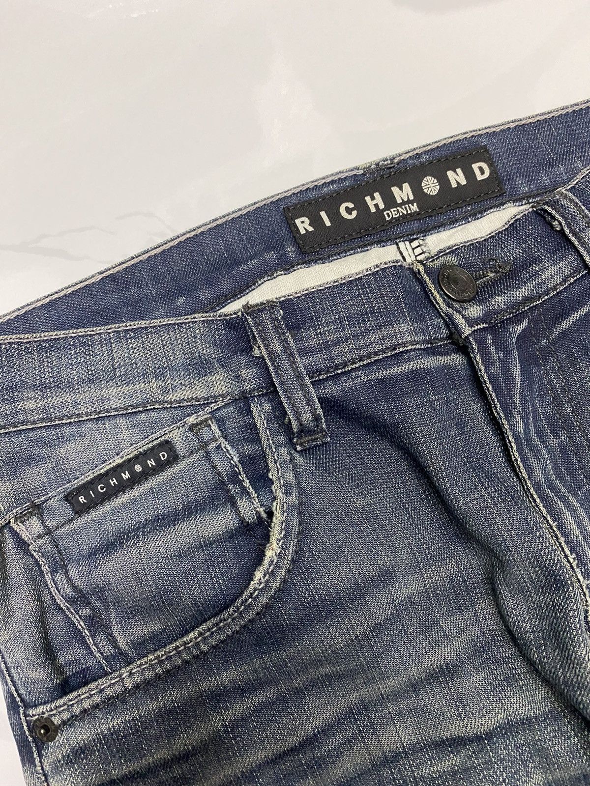 Richmond Denim 🔥RICHMOND DENIM DISTRESSED JEANS Size US 30 / EU 46 - 6 Thumbnail