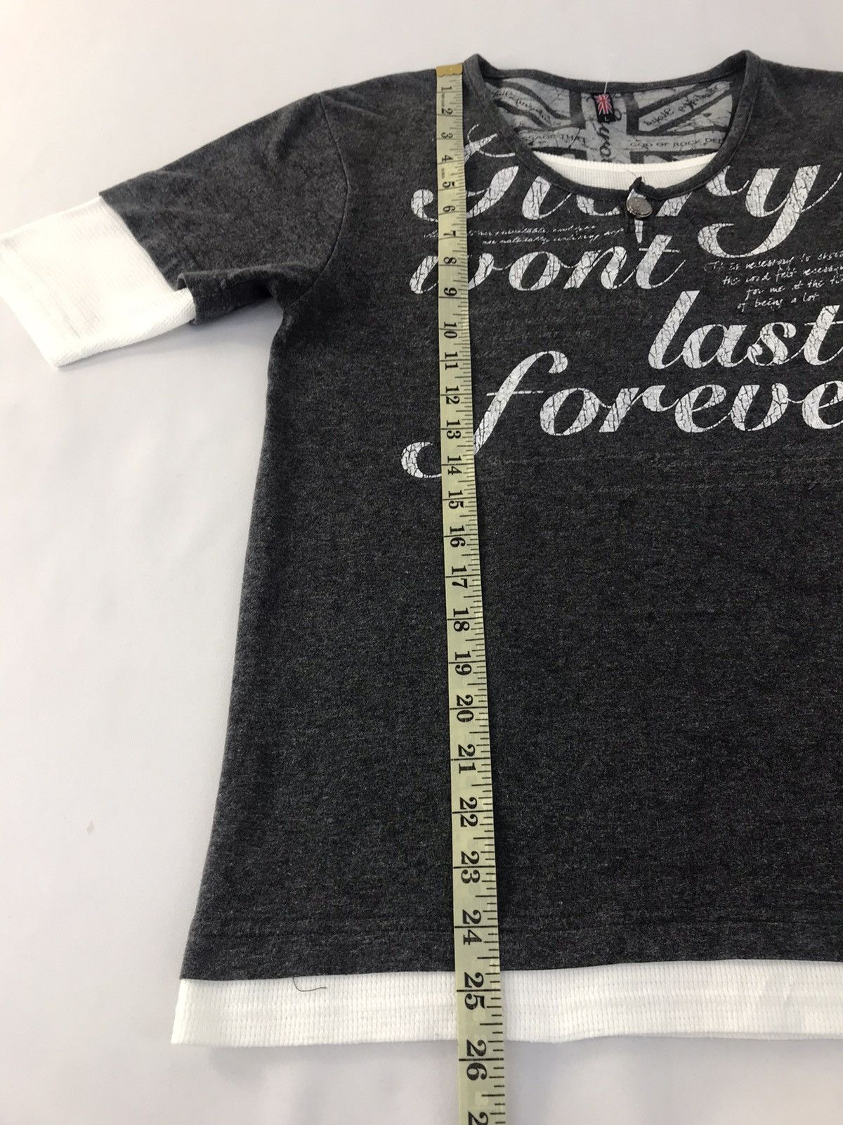 Japanese Brand Graphics Britain 🇬🇧 Double Neck Gorry Wont Last Forever Tee Size US S / EU 44-46 / 1 - 9 Thumbnail