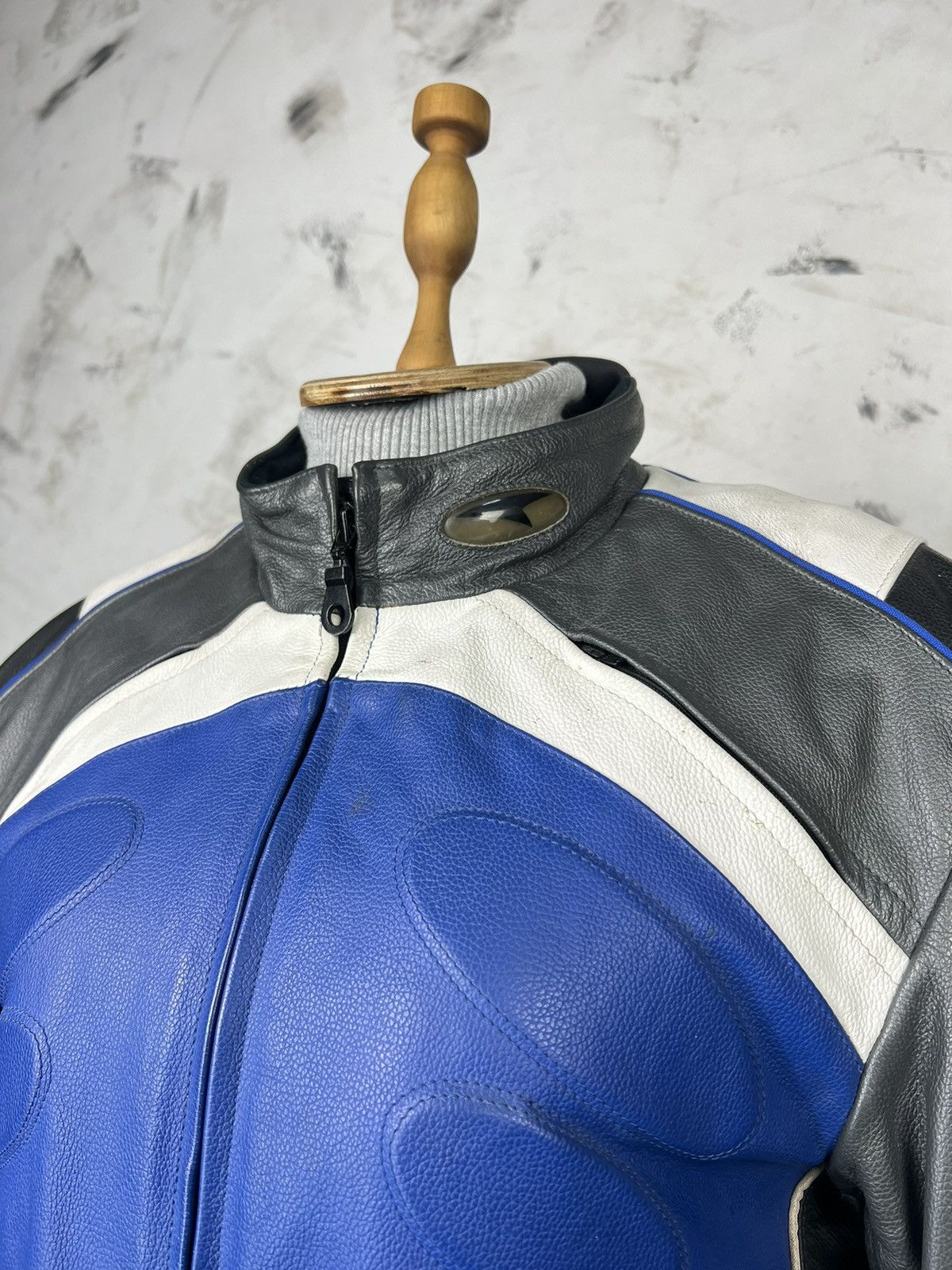 Vintage Vintage AXO Racing Leather Motorcycle Jacket Size M - L Size L / US 10 / IT 46 - 8 Thumbnail
