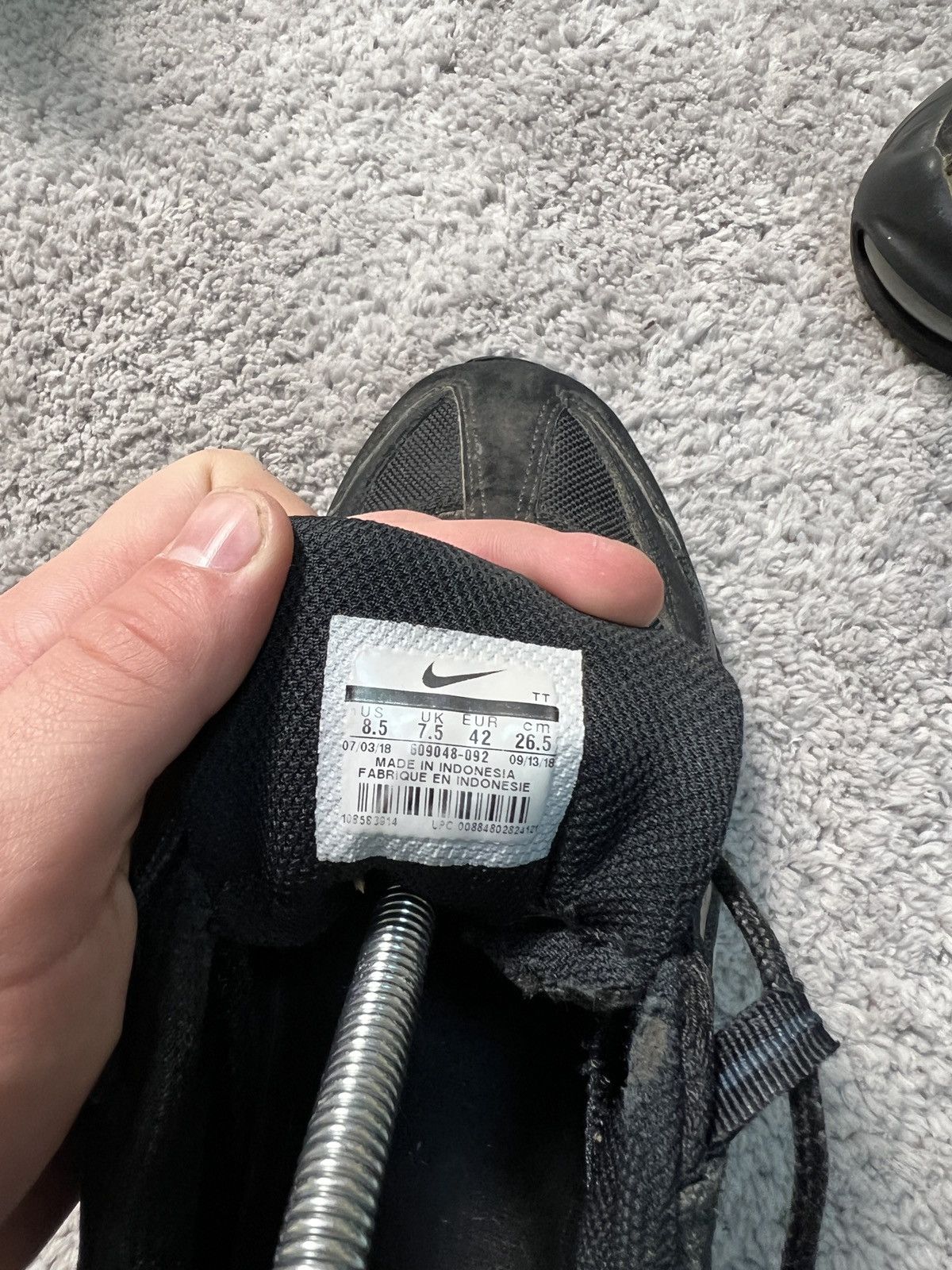 Nike Nike Air Max 95 Essential Triple Black Athletic Sneaker Size US 8.5 / EU 41-42 - 8 Thumbnail