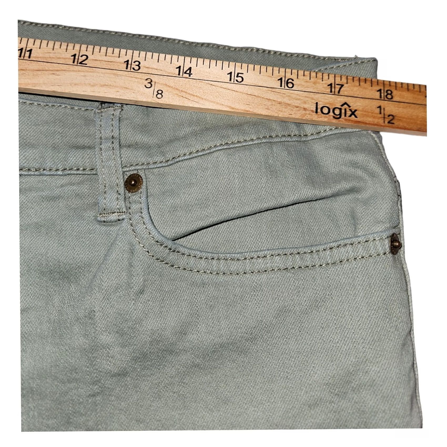 CO Lauren Jeans Co Women's Green Modern Straight Cropped Denim Jeans Size 16 Size 38" / US 16 / IT 52 - 3 Thumbnail