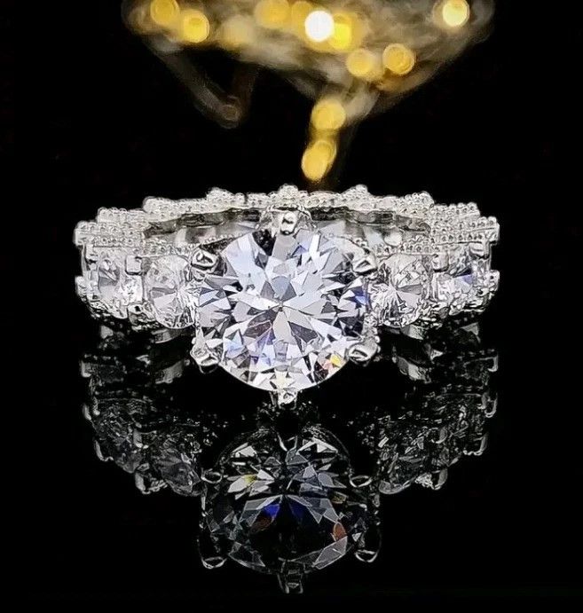 Other Women's Full Cubic Zirconia Ring Couple Ring Men's Ring 8 Size ONE SIZE - 1 Thumbnail