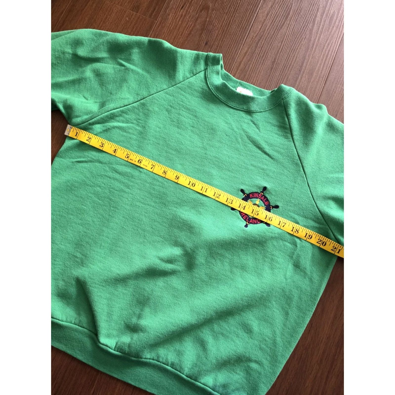 Nautica VINTAGE Green Kinsale Ireland Sweatshirt Adult Large Nautical Ship Wheel 80s 90s Size US L / EU 52-54 / 3 - 7 Thumbnail