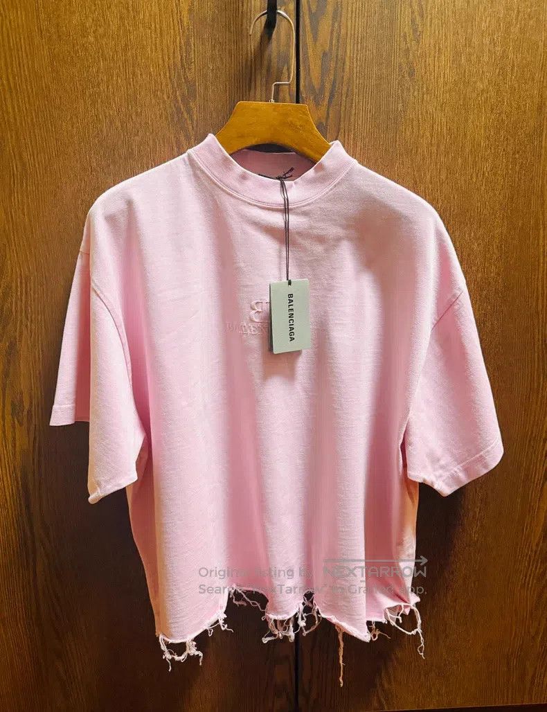 Balenciaga Balenciaga Solid Color Letter Logo Embroidered Round Neck Size XS / US 0-2 / IT 36-38 - 1 Thumbnail
