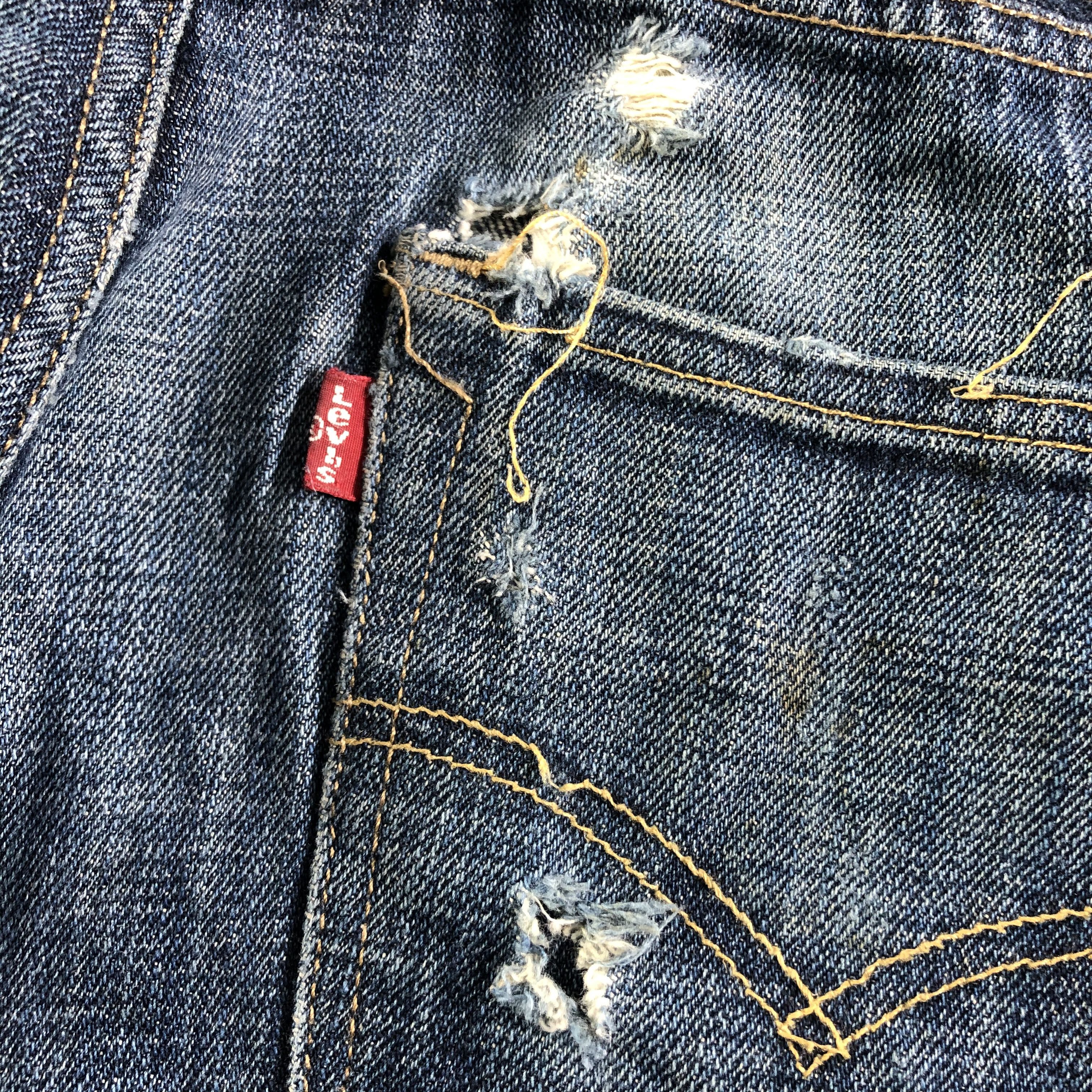 Levi's Vintage Blue Wash Levis 501 Jeans-J3471 Size US 33 - 8 Thumbnail