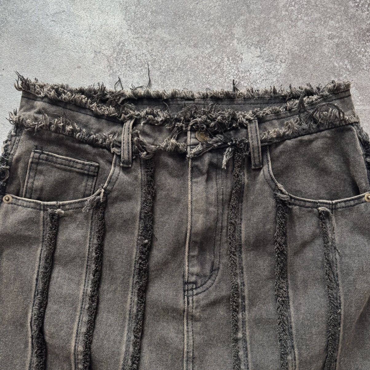 20471120 × Japanese Brand Amazing Faded Washed Distressed Skirt Size 30" / US 8 / IT 44 - 4 Thumbnail