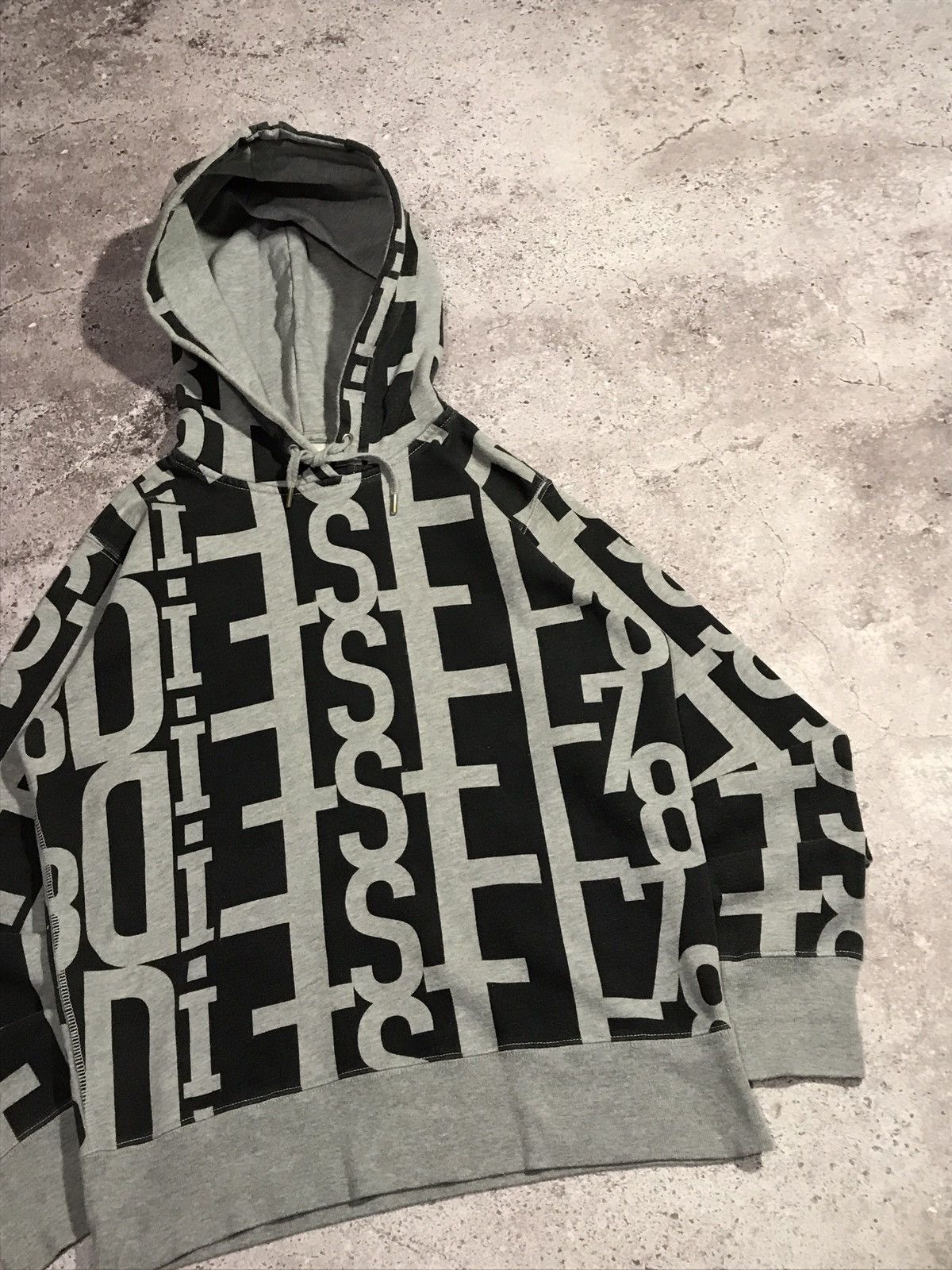 Diesel Vintage Hoodie Diesel Y2K Monogram Grey S Size S / US 4 / IT 40 - 2 Thumbnail