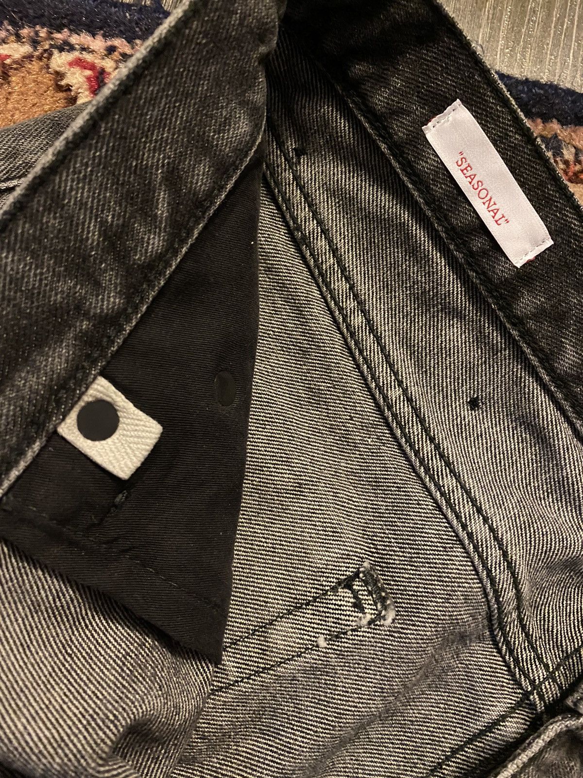 Off-White × Virgil Abloh Painter Slim Diagonal Embroidered Denim Size US 34 / EU 50 - 4 Thumbnail