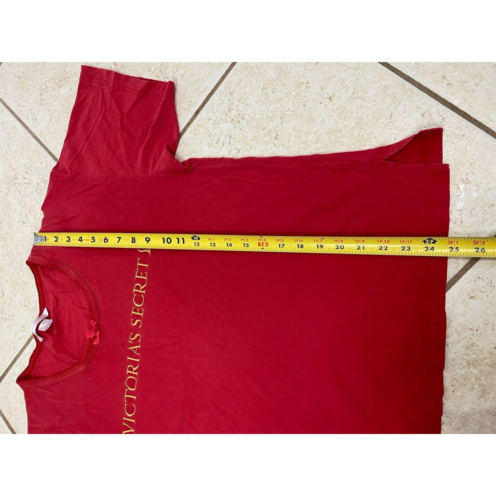 Victoria's Secret VTG Victoria's Secret T-shirt Red Gold Logo Embroidered Tee Size M / US 6-8 / IT 42-44 - 8 Thumbnail