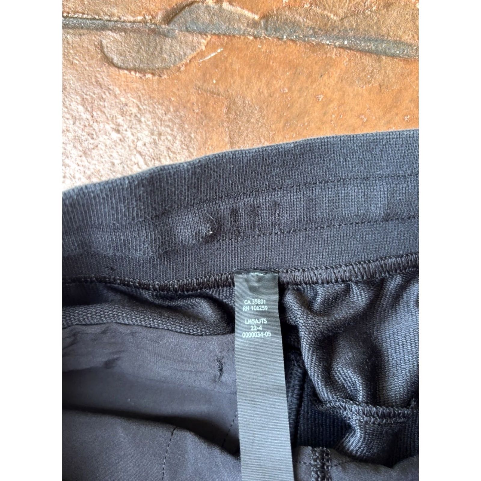 Lululemon Lululemon City Sweat Jogger Men’s XS Black Athletic Pants Gym Regular Inseam 28.5 Pockets Elastic Waist Size US 27 - 4 Thumbnail