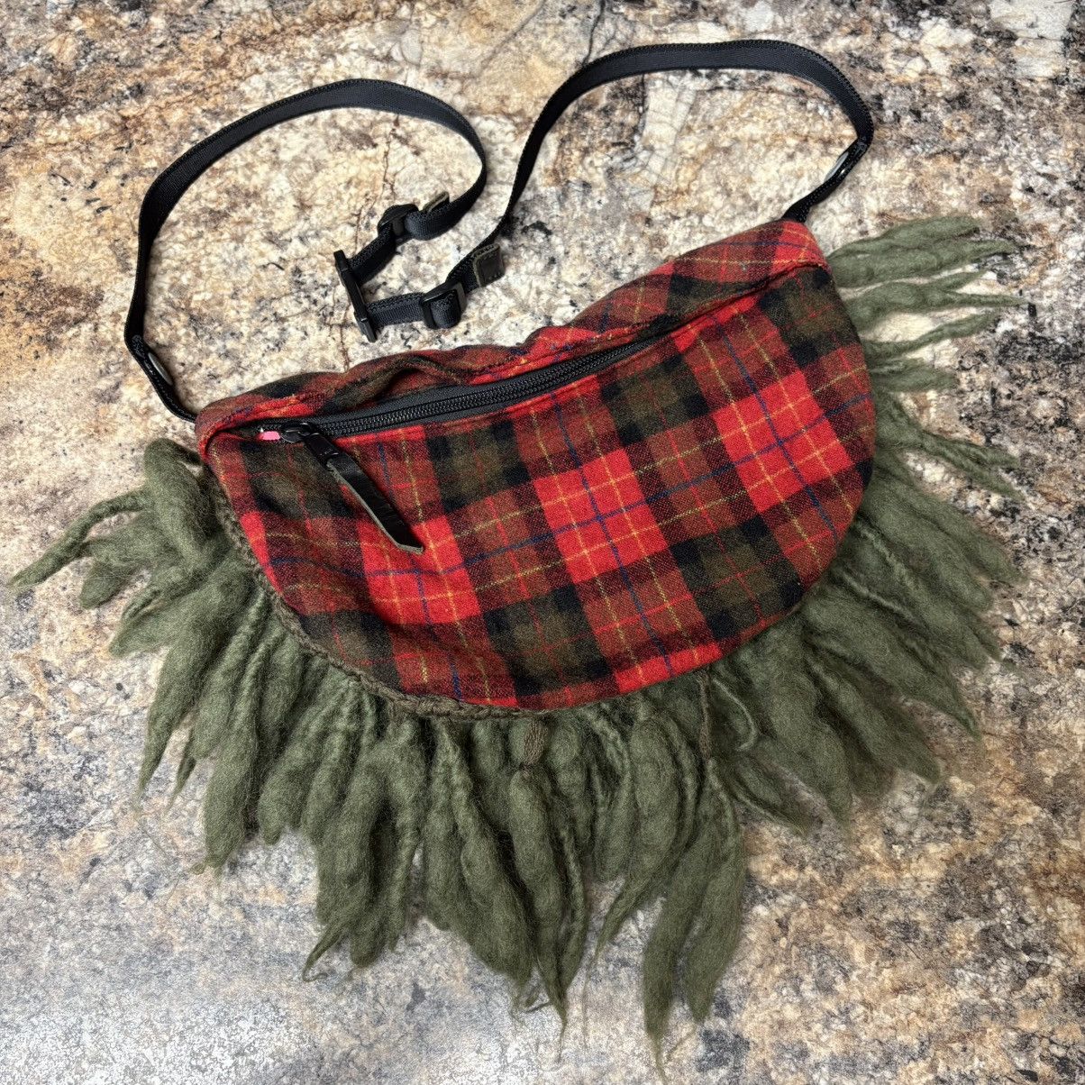 Japanese Brand Archive Rebirth To Tabura Rasa A/W 05-06 Plaid Dread Bag Size ONE SIZE - 2 Thumbnail