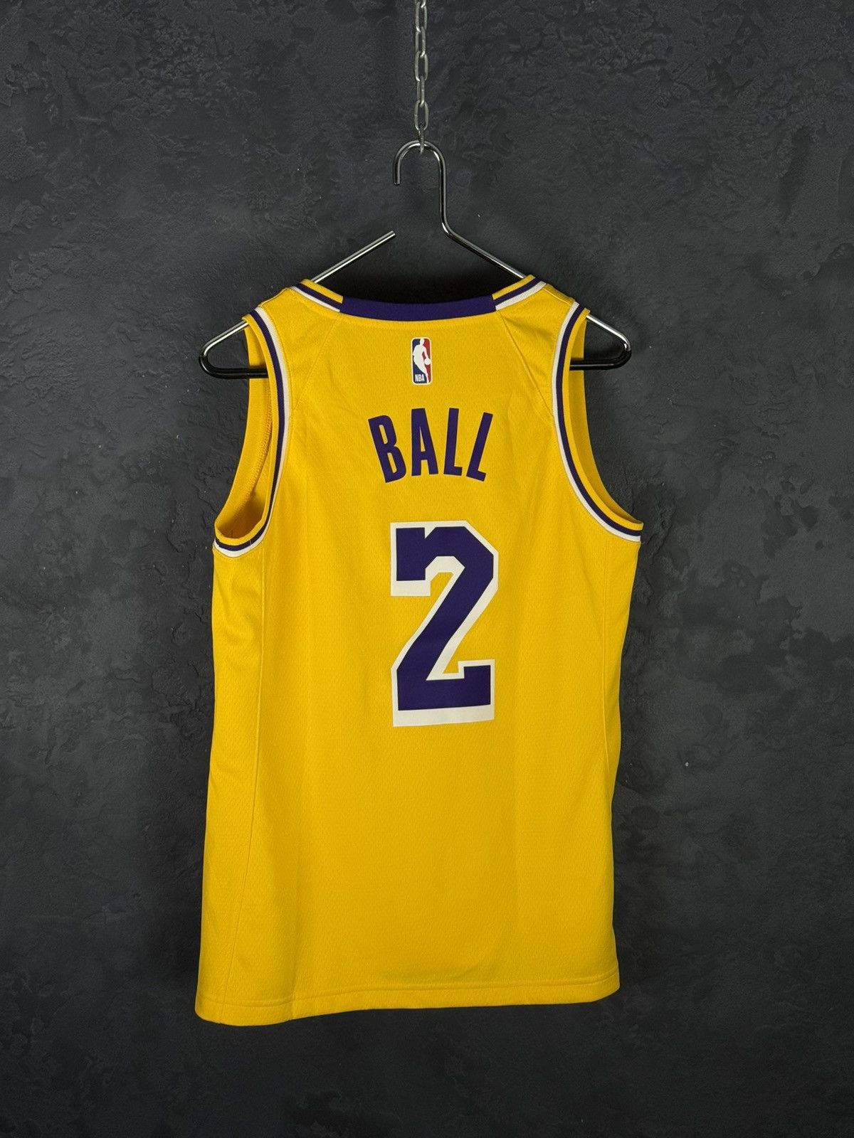 Nike LA LAKERS LONZO BALL #2 JERSEY BASKETBALL SHIRT JERSEY NBA Size US L / EU 52-54 / 3 - 2 Thumbnail