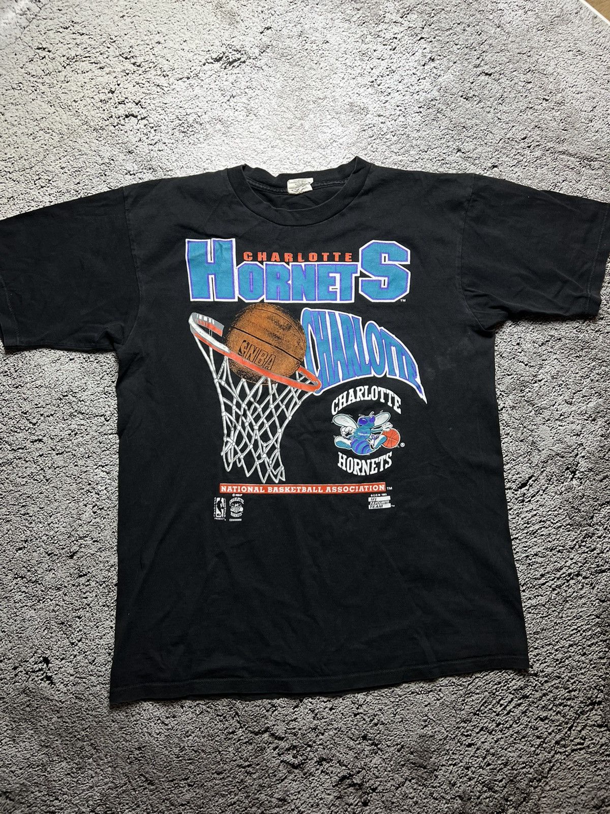 Other 1995 Charlotte Hornets NBA overprinted tee my favorite team Size US L / EU 52-54 / 3 - 1 Thumbnail