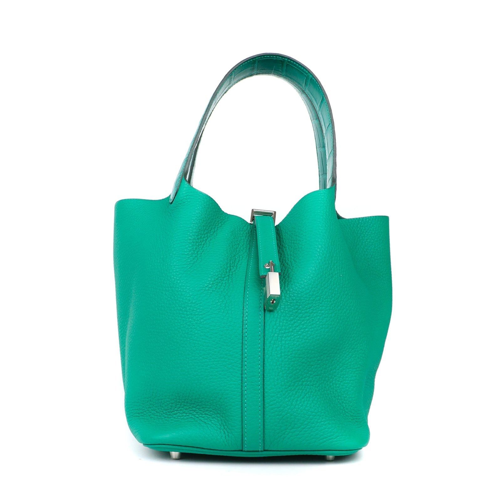 image of Hermes Hermes Handbags Picotin in Green, Women's