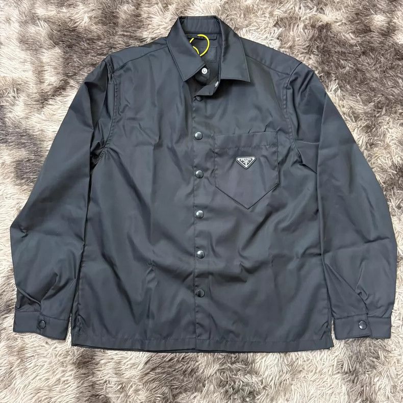 Prada Prada Triangle Logo Nylon Shirt Jacket Size US S / EU 44-46 / 1 - 1 Thumbnail
