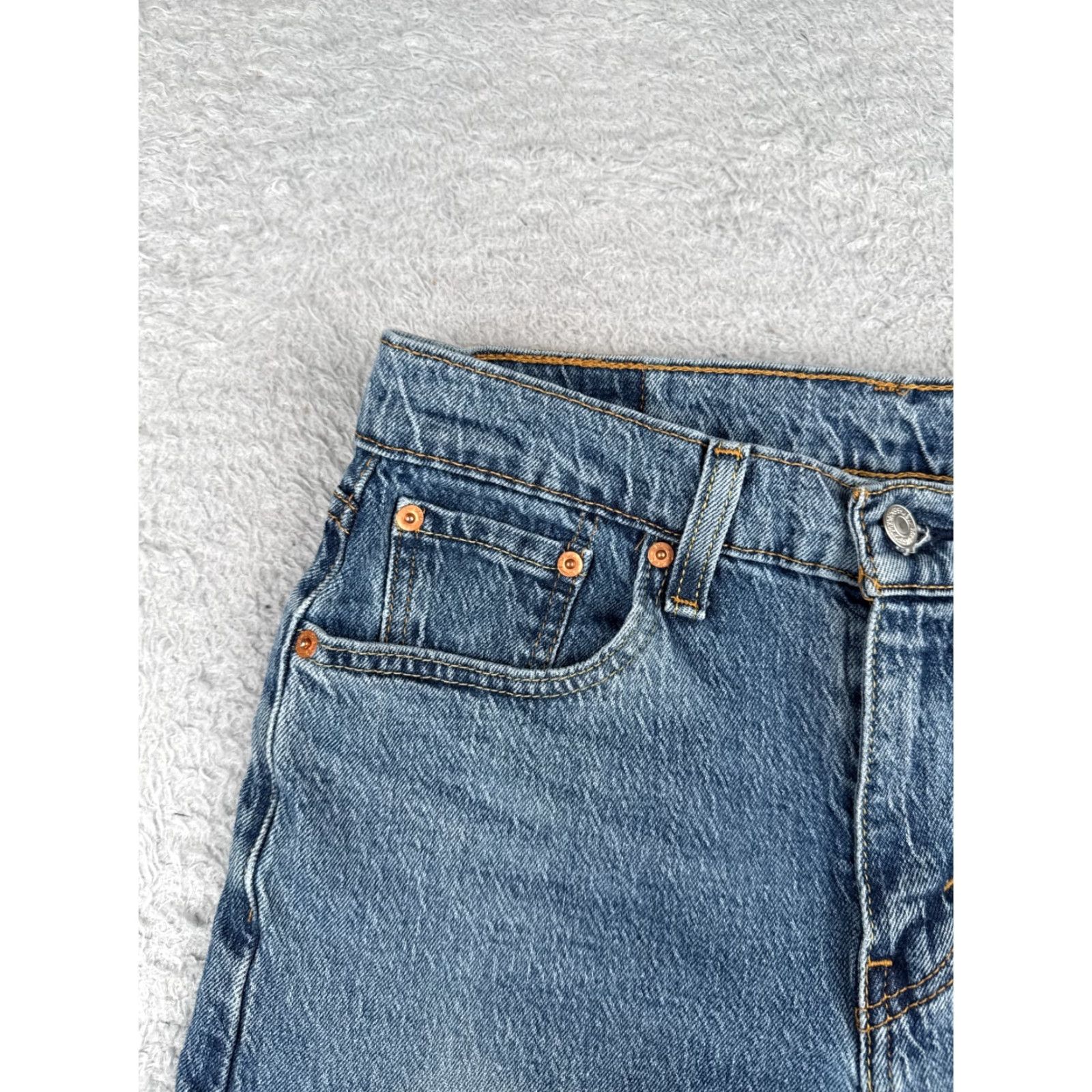Levi's Levi's Women's Denim Shorts 30 Blue Cut-Off 80s Style Machine Washable Casual Beach Summer Size 30" / US 8 / IT 44 - 4 Thumbnail