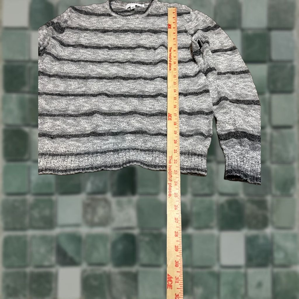Calvin Klein Calvin Klein Sweater Mens M Gray Striped Long Sleeve Crew Neck Pullover Size US M / EU 48-50 / 2 - 1 Thumbnail