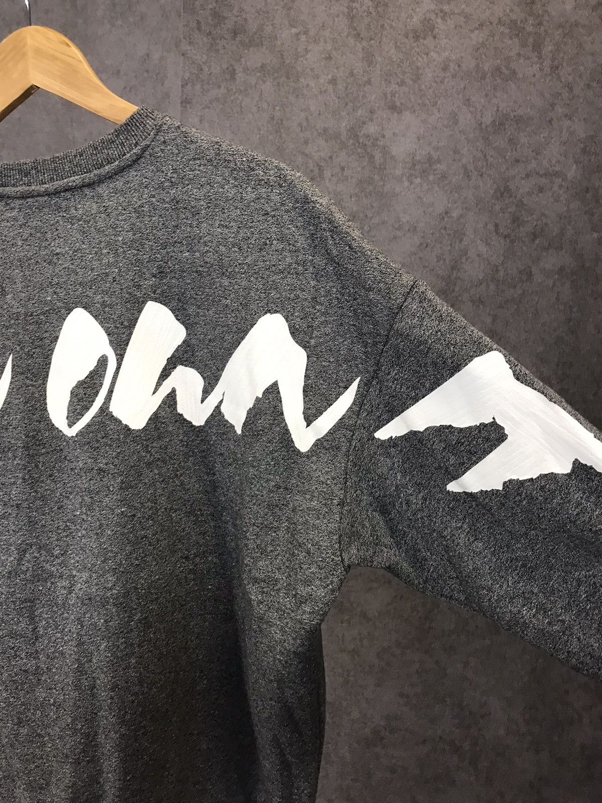 The Weeknd XO x The Weeknd x H&M oversized big logo sweatshirt Size US M / EU 48-50 / 2 - 8 Thumbnail