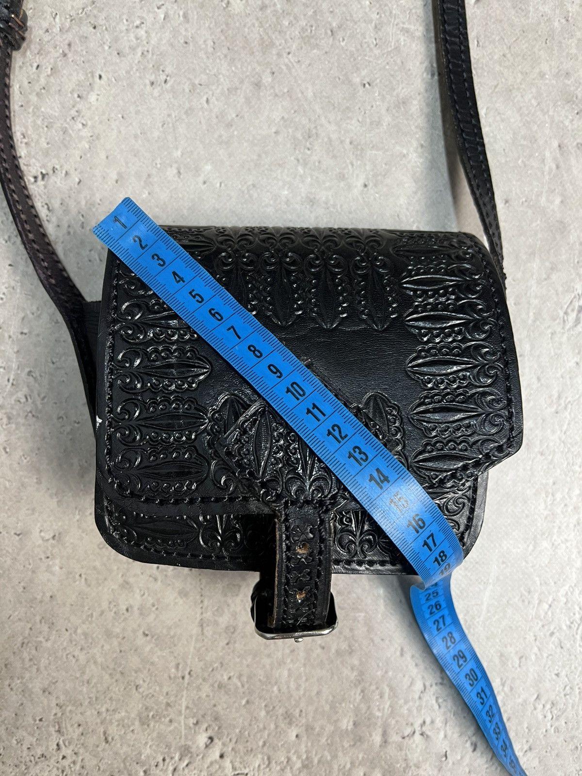 Japanese Brand VINTAGE Y2K LEATHER LGB STYLE KMRII LEATHER BAG Size ONE SIZE - 13 Thumbnail