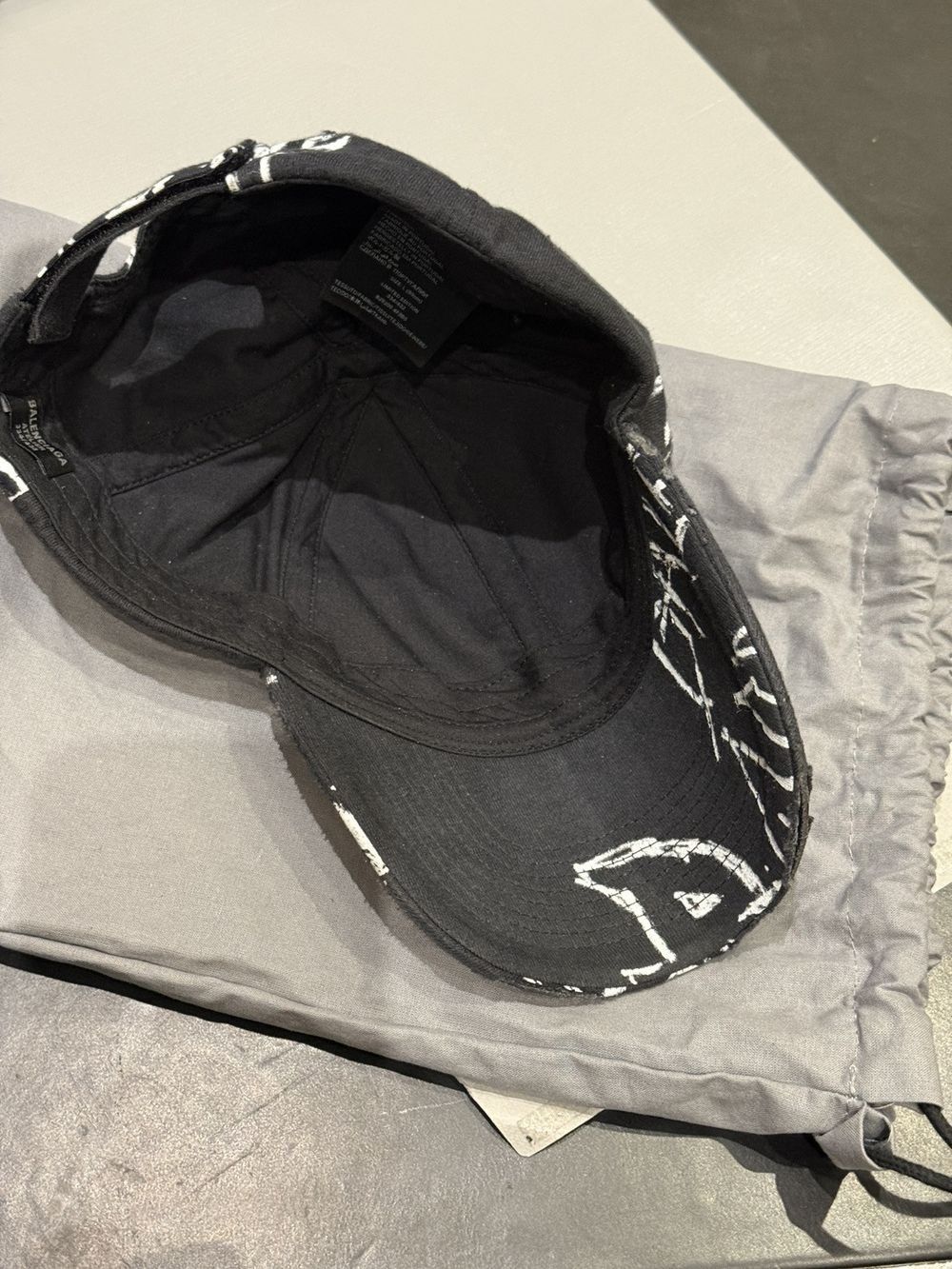 Balenciaga BALENCIAGA ATELIER CAP LTD Ed Size ONE SIZE - 8 Thumbnail