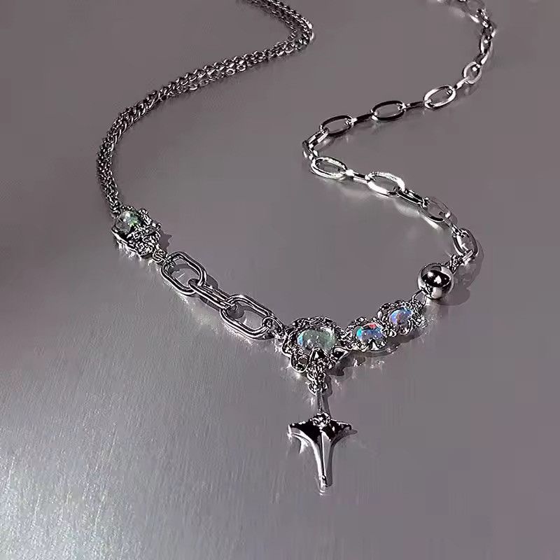 Jewelry , Silver Color Star Pendant Necklace Shiny Rhinestone Size ONE SIZE - 1 Thumbnail