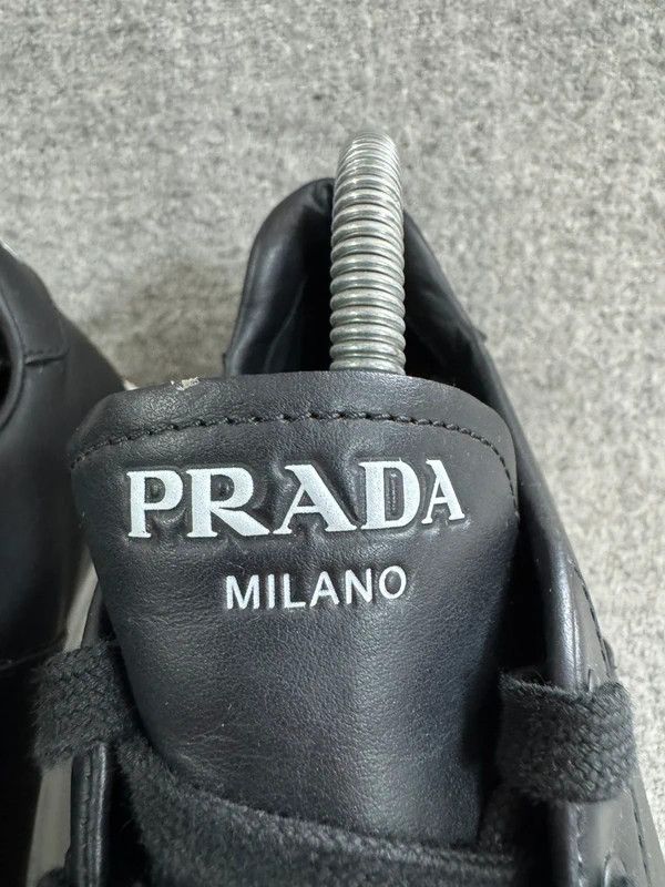 Prada Prada Black Leather Low Top Platform Sneakers Size 39 Size US 9 / IT 39 - 11 Thumbnail